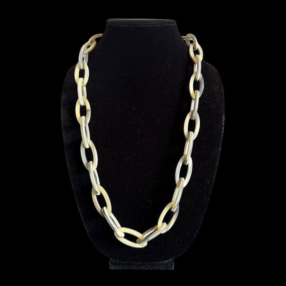 J Crew Oval Link Acrylic Chain Necklace With Ribbon Tie Closure Adjustable - Picture 13 of 13